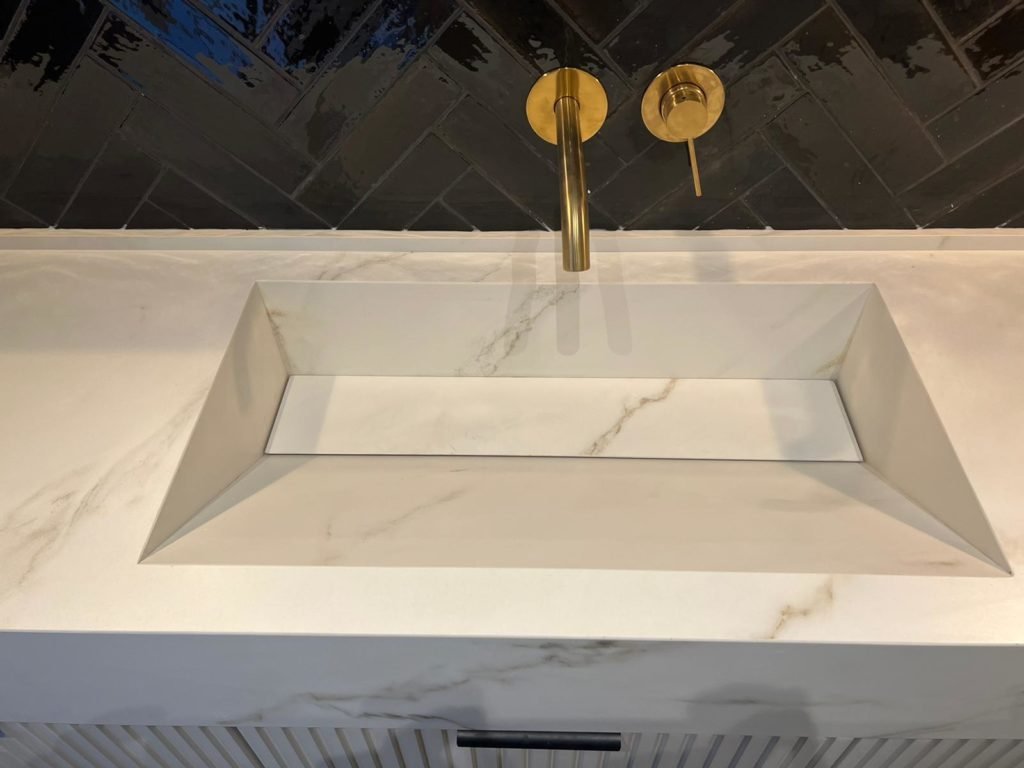 MARMORINO ORO 8350 LAMINAM מט
