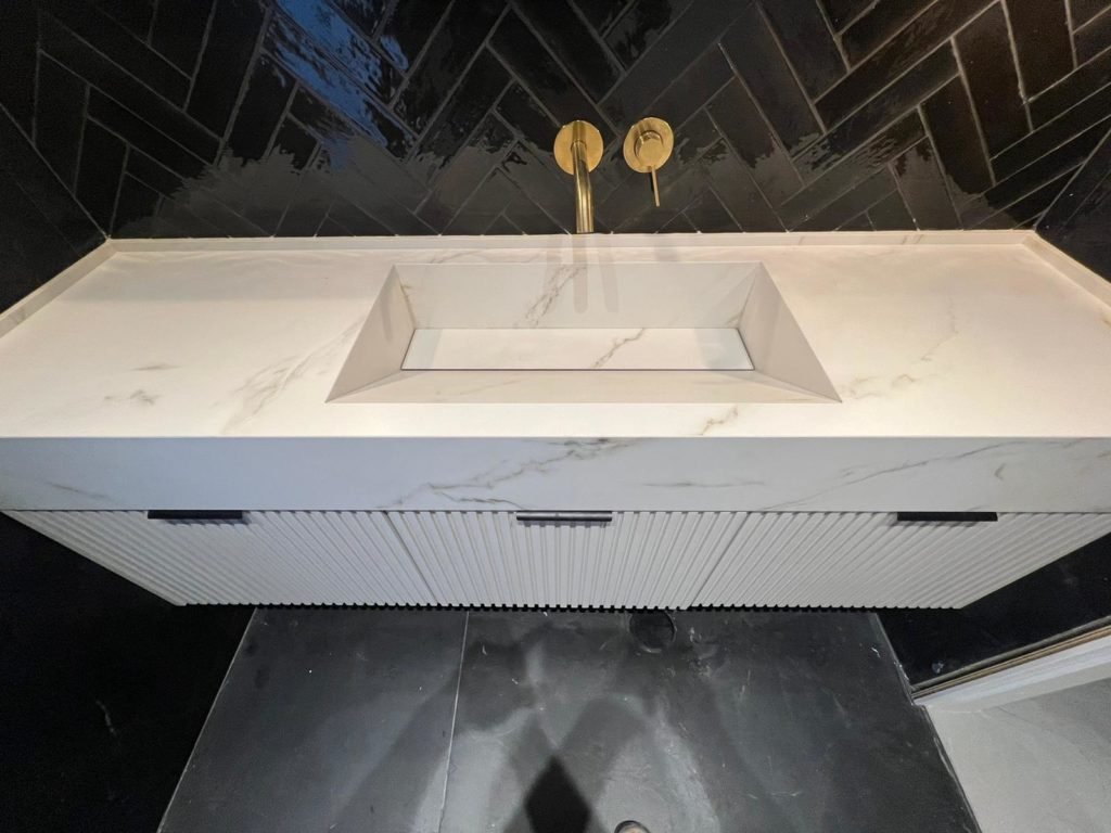 MARMORINO ORO 8350 LAMINAM מט