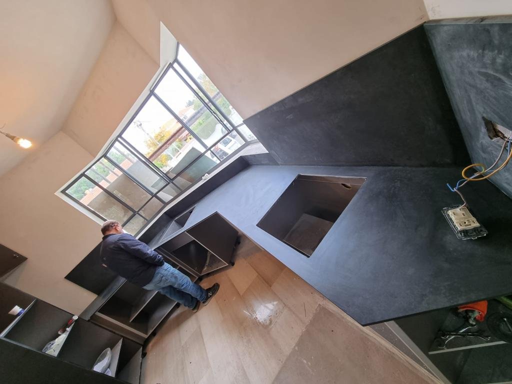 OSSIDO NERO 8245 LAMINAM מט