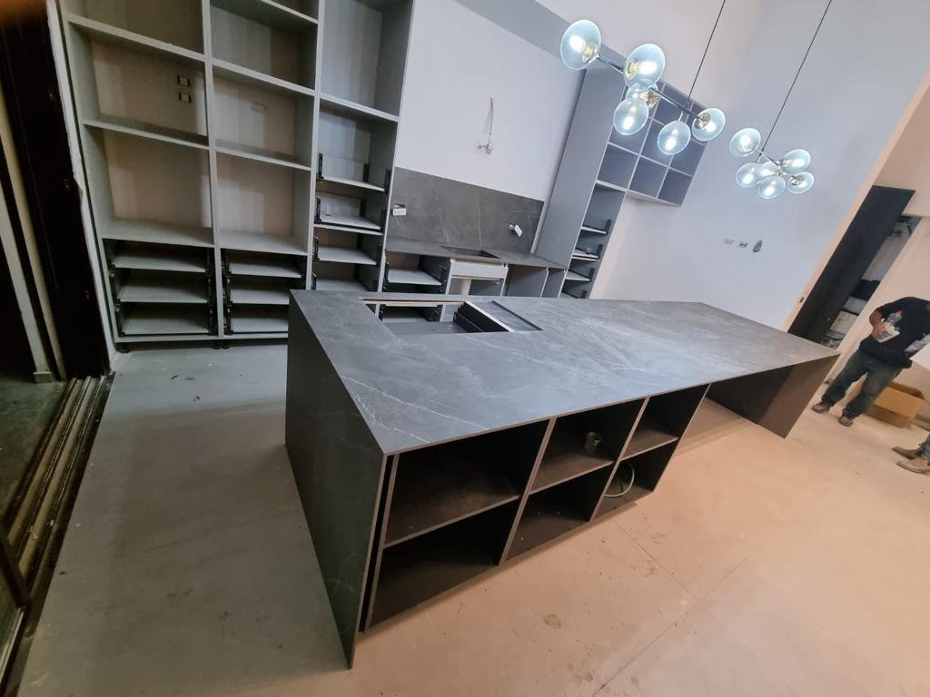 PIETRA GREY 8595 LAMINAM מט