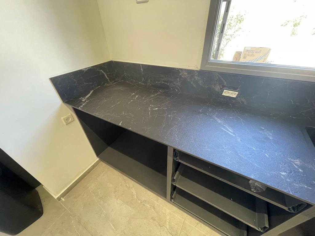 SUPERNOVA MARBLE BLACK 8546 LAMINAM מט