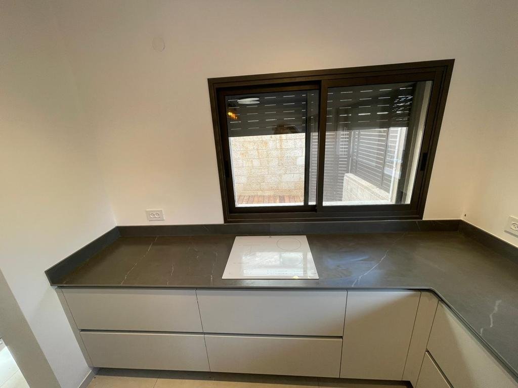 PIETRA GREY 8595 LAMINAM מט