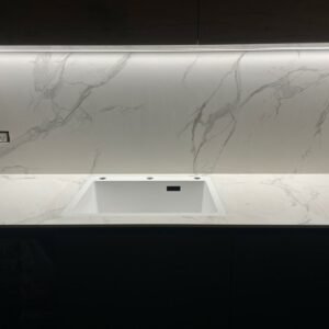 משטח למטבח DEKTON דגם AURA אורה