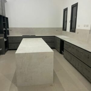 משטח למטבח DEKTON דגם LUNAR לונר