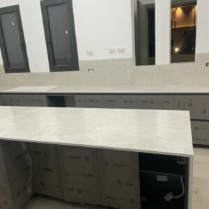 משטח למטבח DEKTON דגם LUNAR לונר