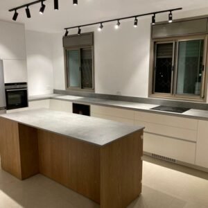 משטח למטבח DEKTON דגם SOKE