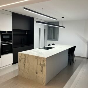 INVISIBLE WHITE 8490 LAMINAM סאטן