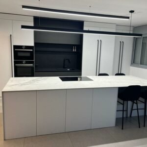 INVISIBLE WHITE 8490 LAMINAM סאטן